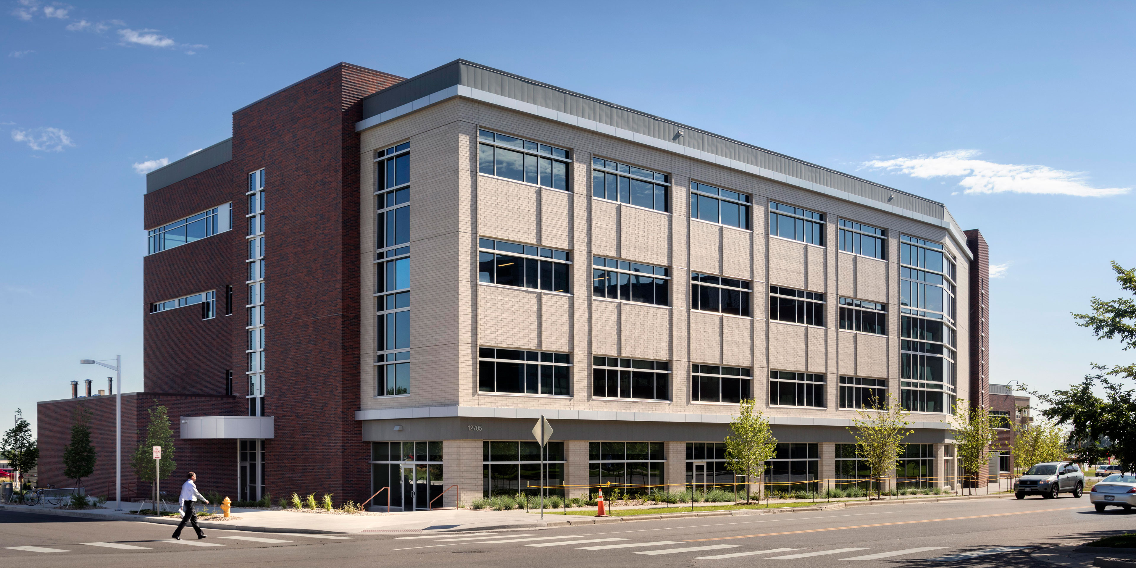 Bioscience Academic/Incubator Lab Design - CRB