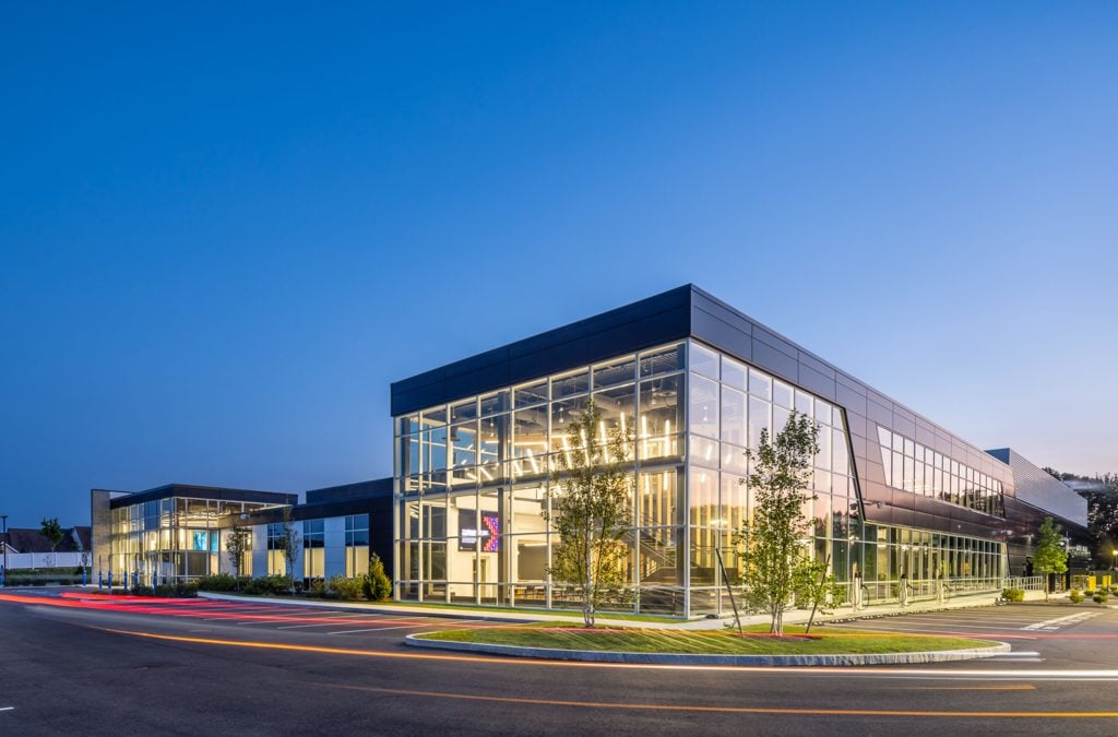 Exterior view of a state-of-the-art gene therapy manufacturing facility with Fit-to-Flex modular design.
